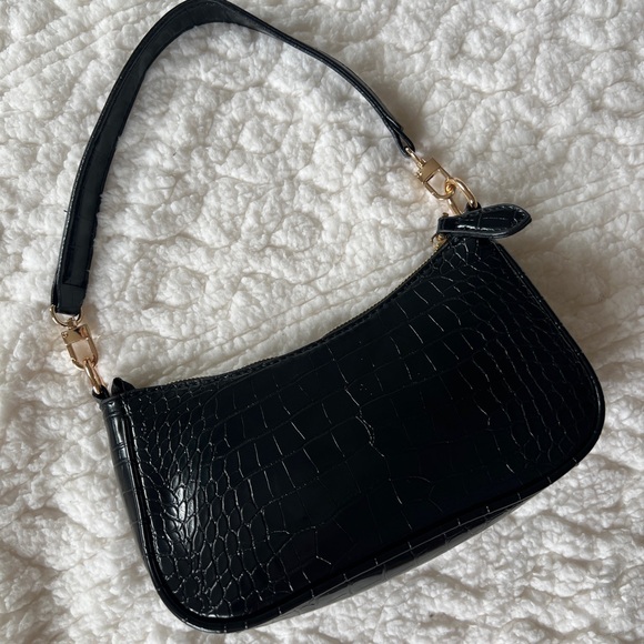Amazon Croc Embossed Handbag - Picture 2 of 5